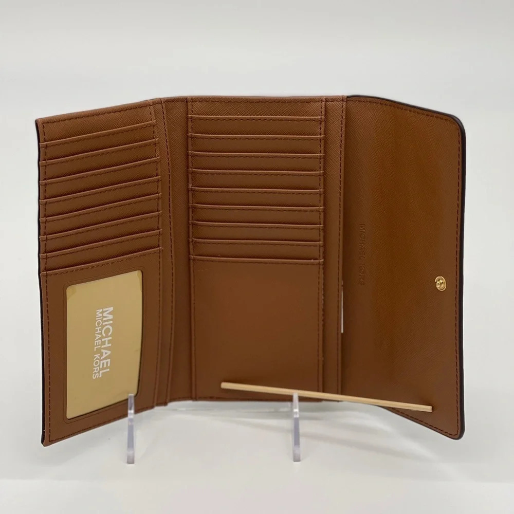 Michael Kors JST LG Trifold Vanilla Wallet - Picture 5 of 9